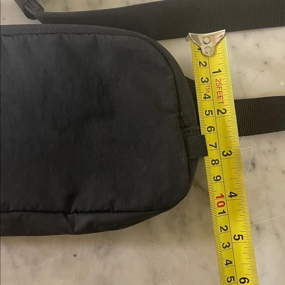 lululemon athletica Small Black Belt Bag - Picture 7 of 7